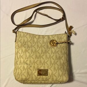 Michael Kors CrossBody purse (damaged)